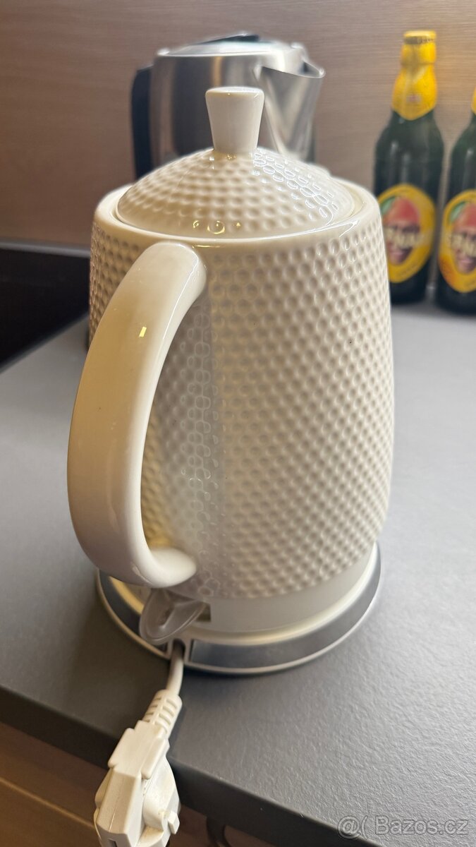 Keramická rychlovarná konvice Sencor RK 0040 - 3