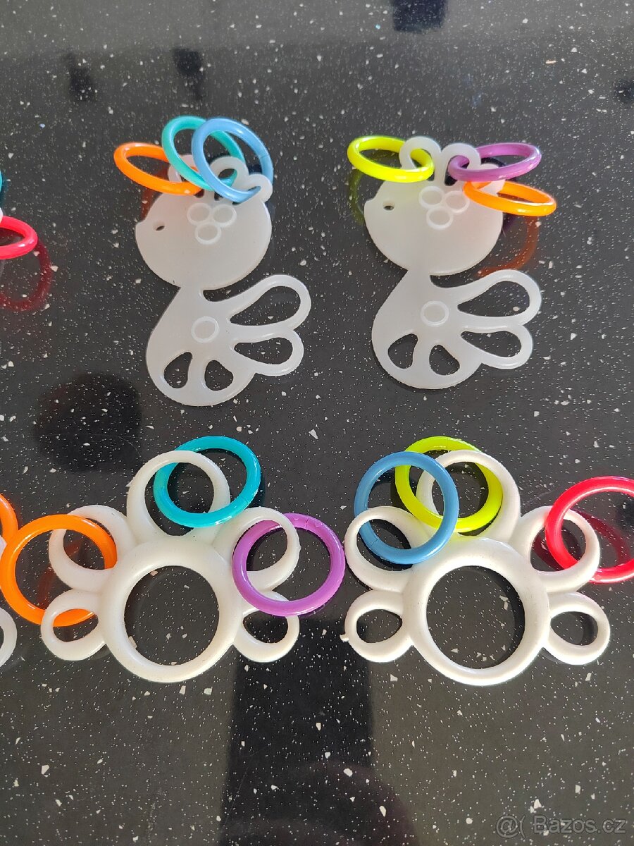 Retro chrastitka - 3