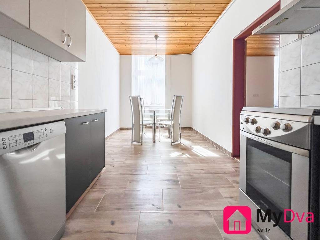 ZNOJMO - PRONÁJEM BYTU 2+1 - 3