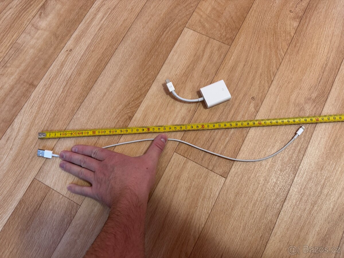 Apple kabely – iPhone + VGA MacBook Air TOP STAV - 3