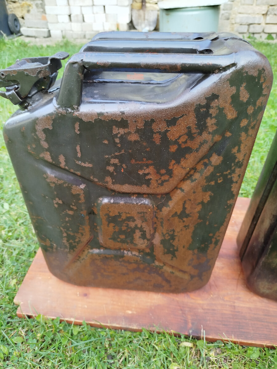 kanystry WEHRMACHT - 3