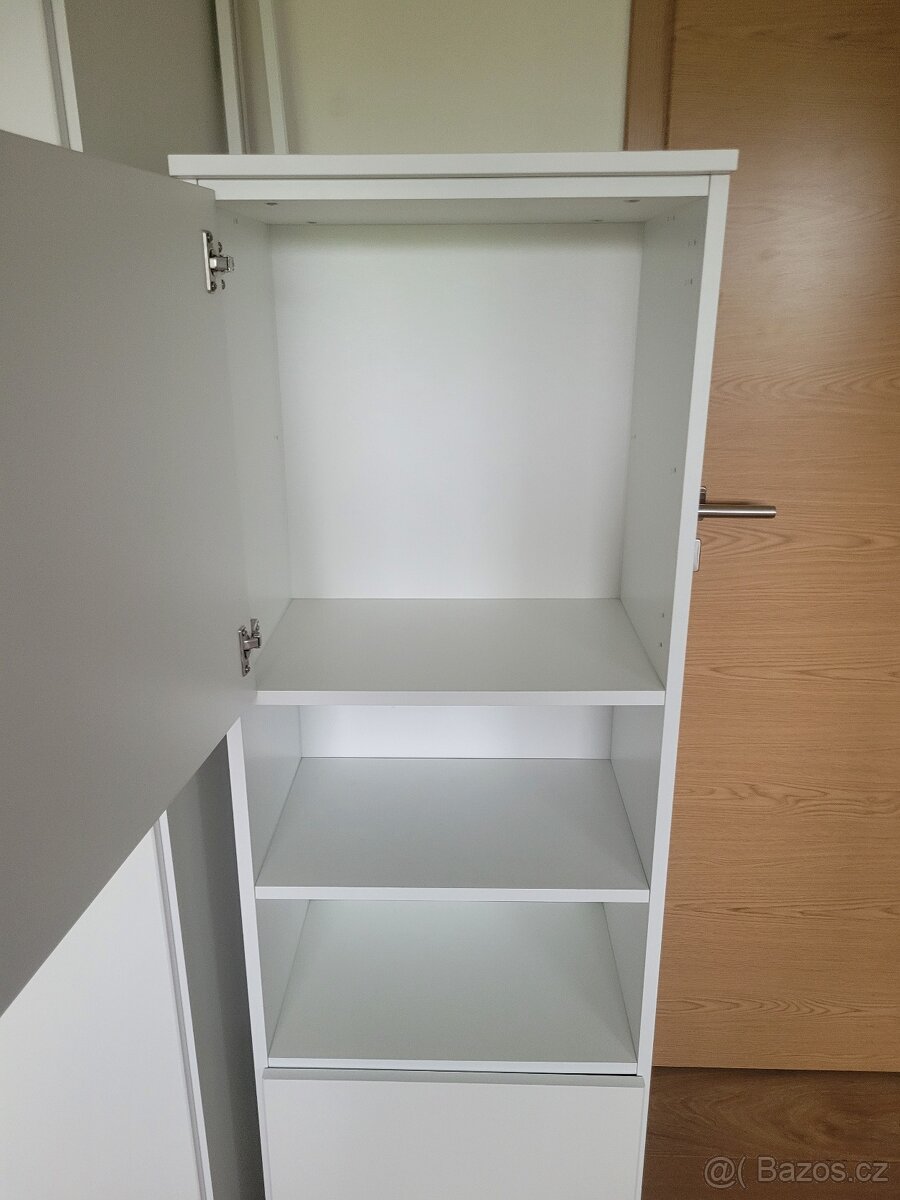 Dřevěná knihovna Kika - 3