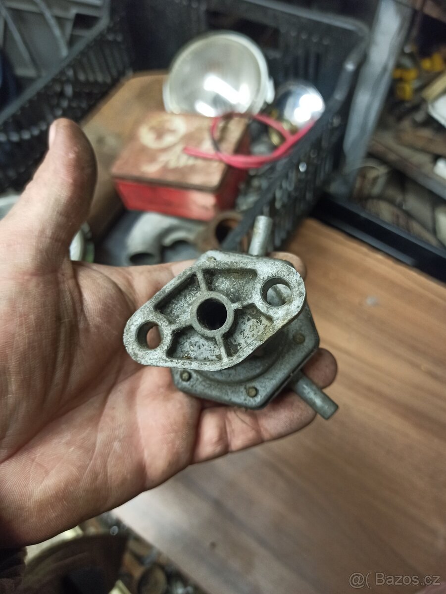 Palivová pumpa 60PP1-1 Wartburg/Barkas - 3