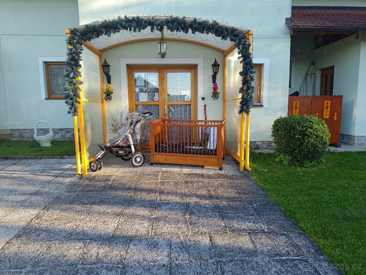 postýlka a kočárek - 3