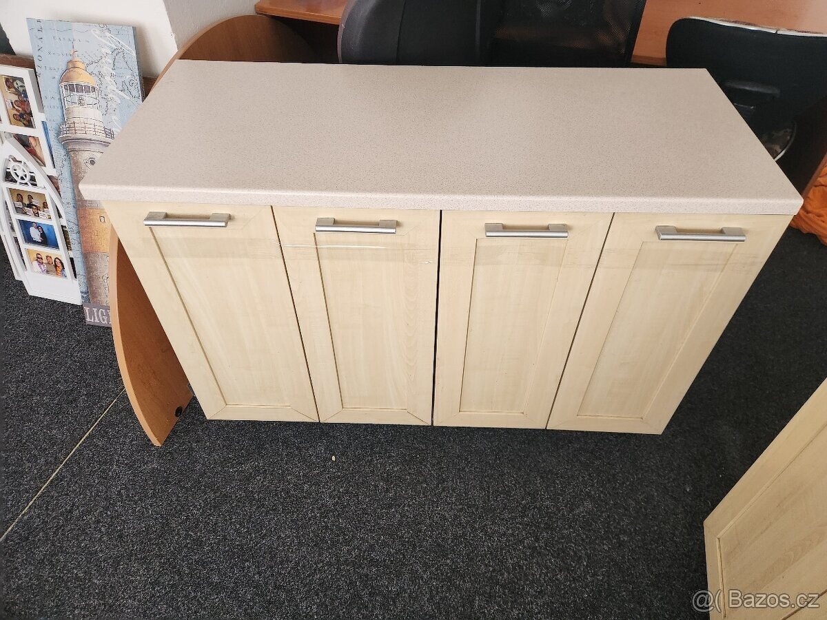 Prodám kuchyni včetně spotřebičů - 3