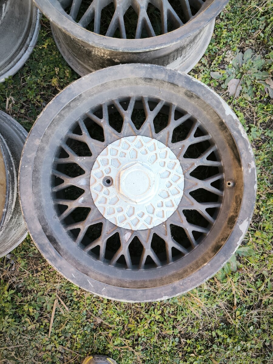 Sierra Cosworth R15 4x108 - 3