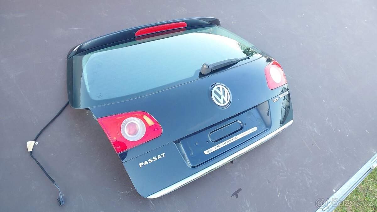 VW PASSAT B6 - DVEŘE KUFRU ČERNO-MODRÁ TMAVÁ - 3