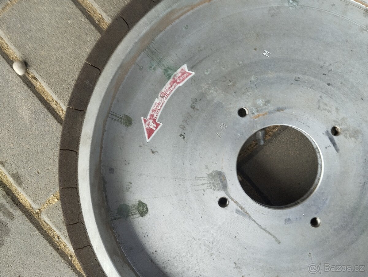 Hliníkové pogumované kolo - 3