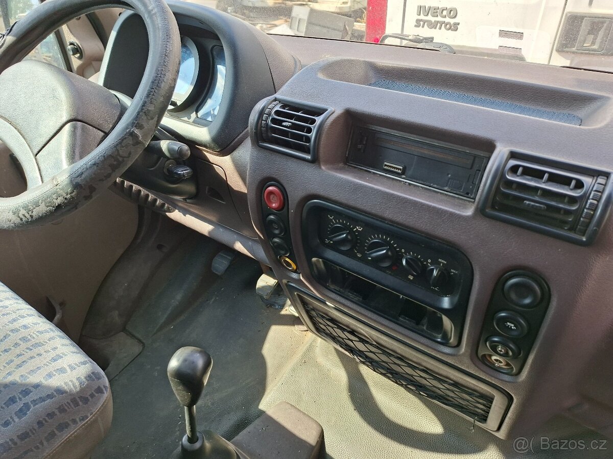 Renault Master 2.8 16 mist - 3