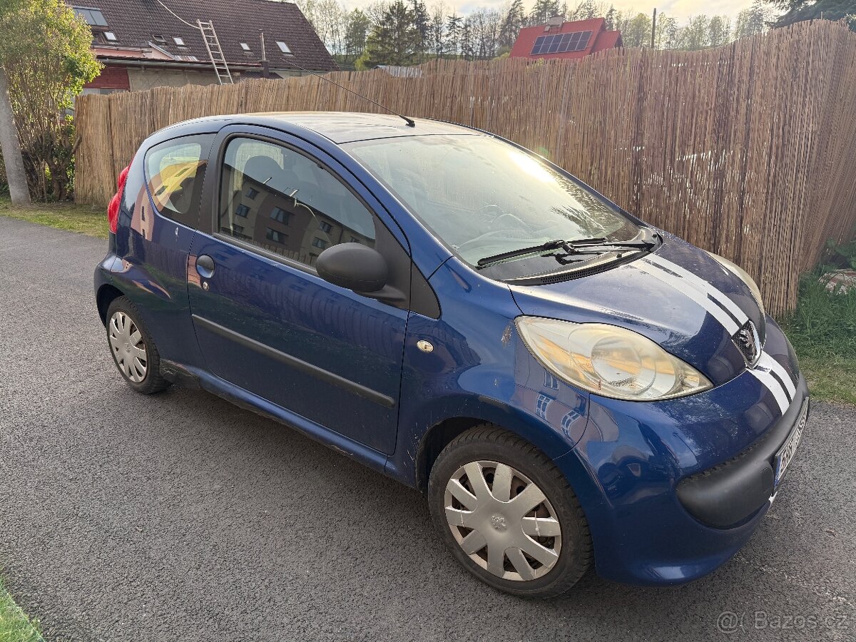 Prodám Peugeot 107 - 3