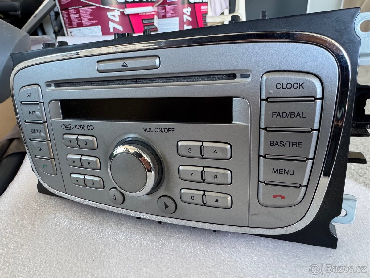 Autoradio sony ford focus mk2 - 3
