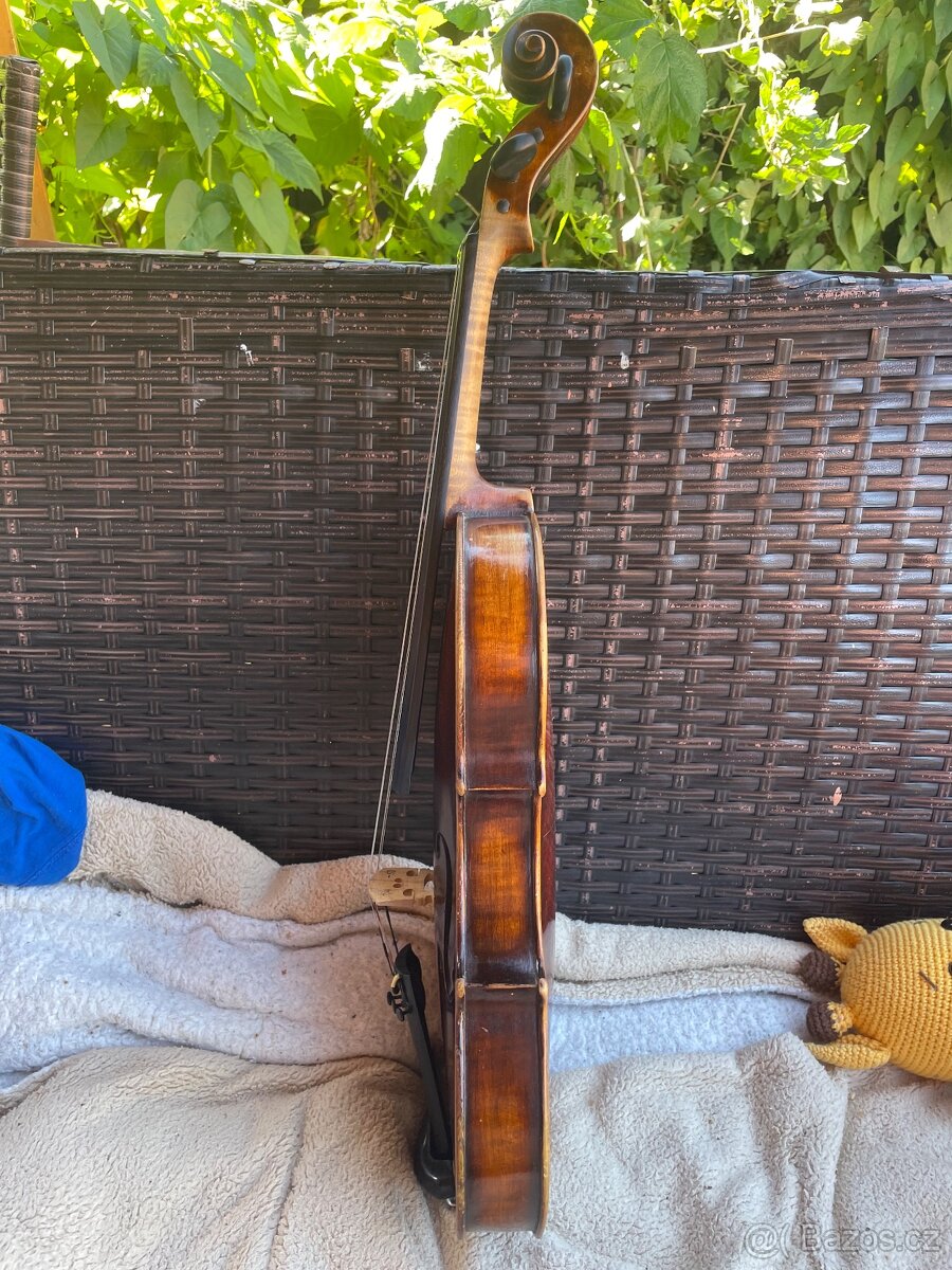 4/4 staré housle - 3