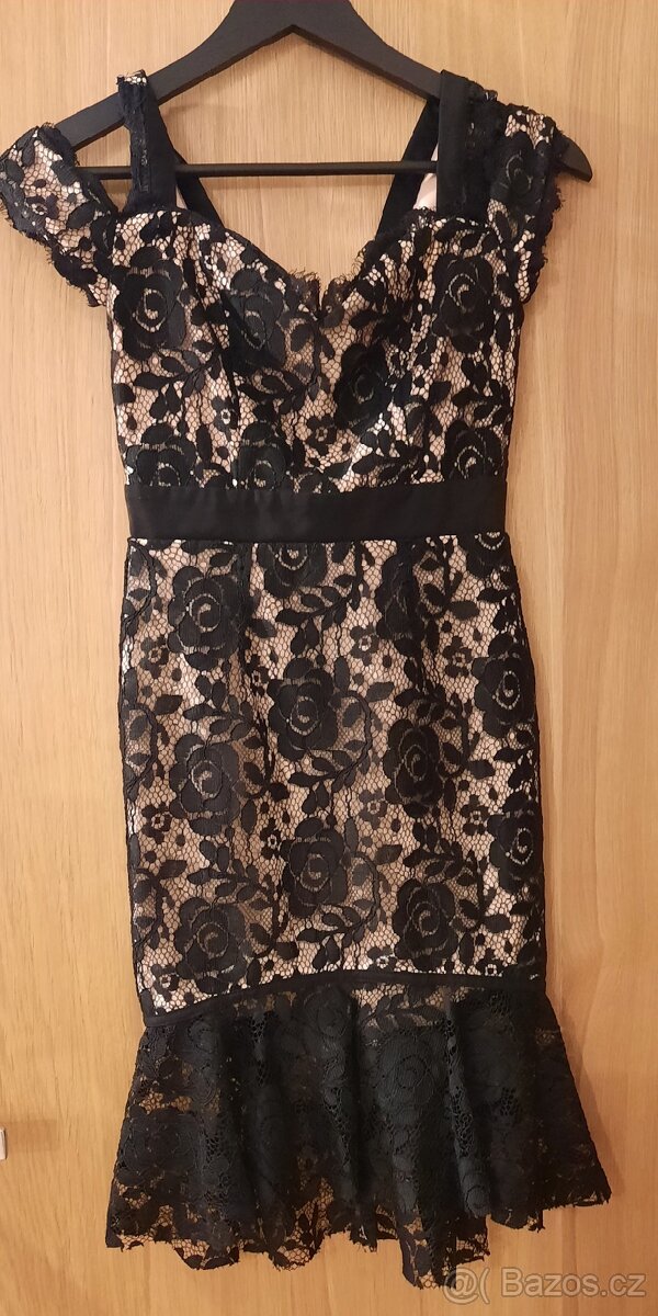 Černé krajkové šaty, vel. 34, zn. Paper Dolls Petite - 3