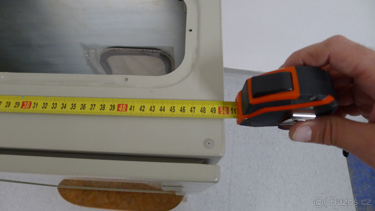 Prodám rozvaděč s okýnkem - 3