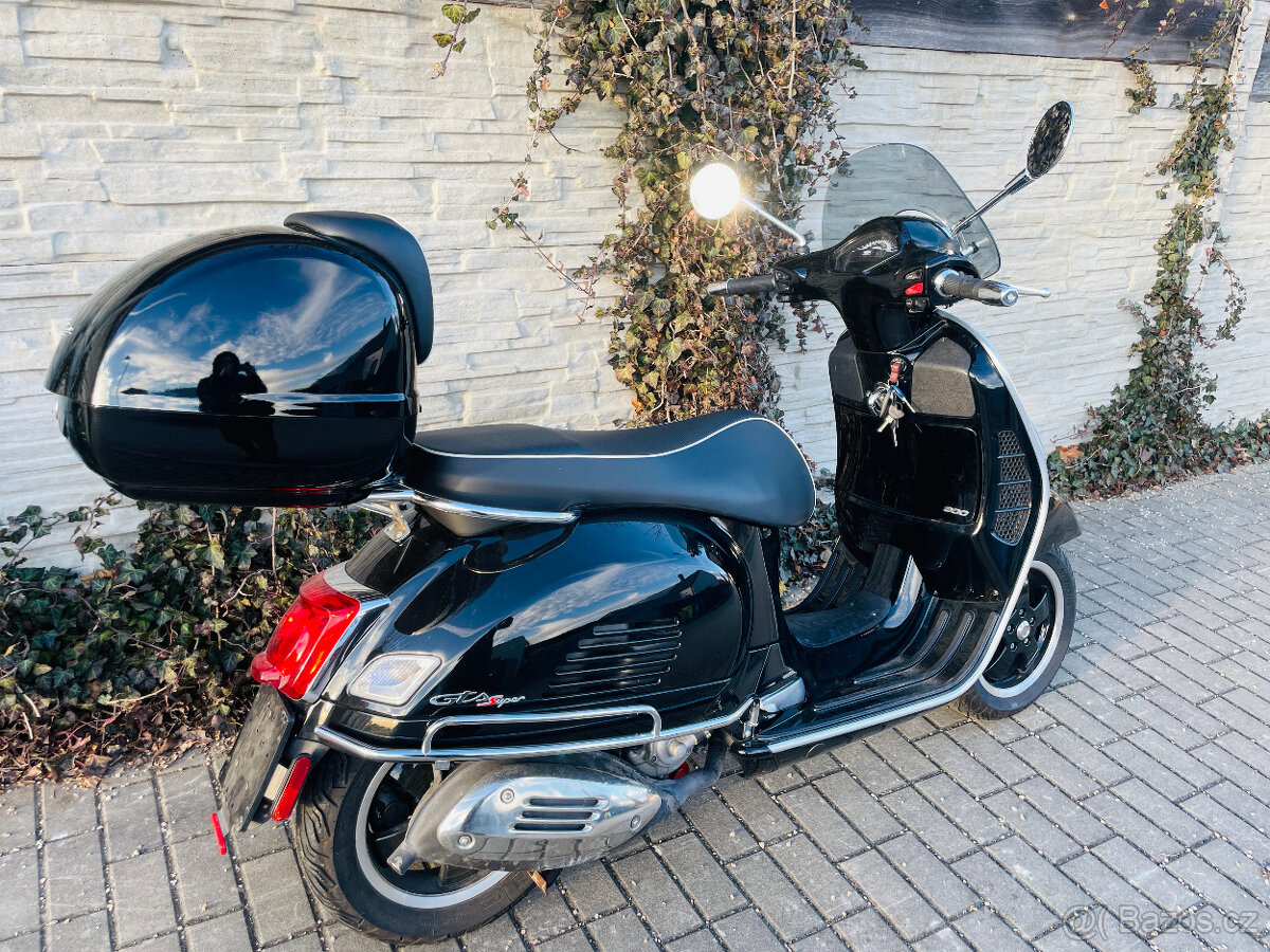 Vespa 300 GTS Super HPE 18kW - 3