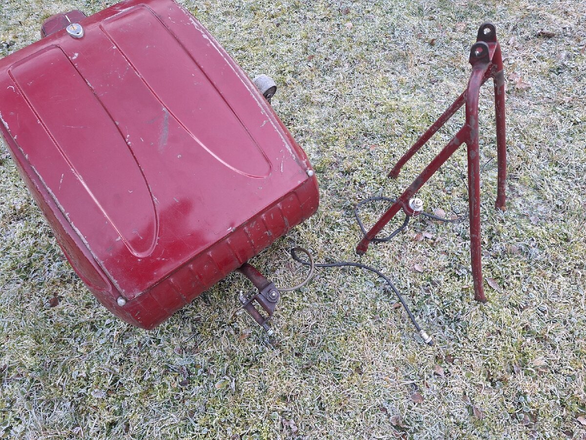 Pav 40 + tažné jawa - 3