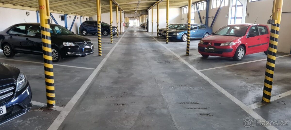 Garážové stání - 3