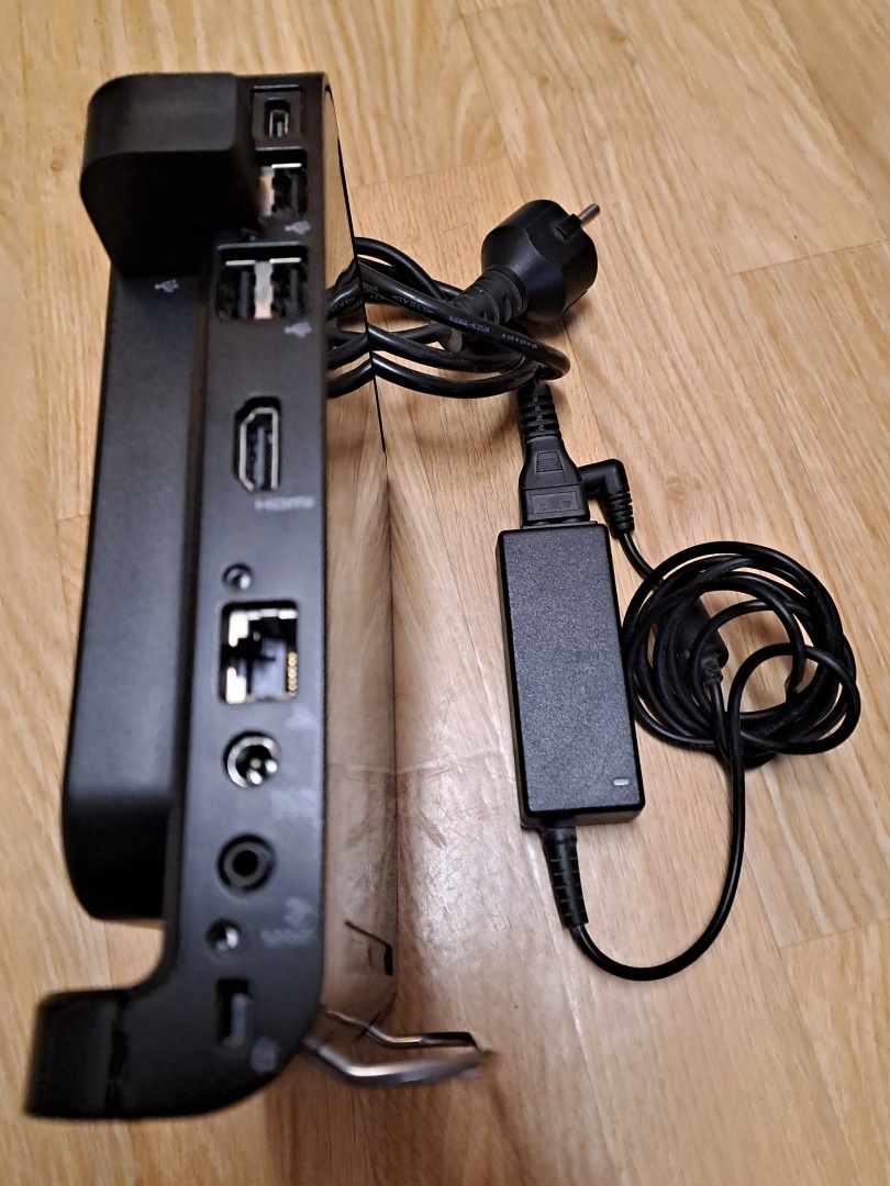 minipočítač U-Mouse, Prestigio Emporio ION 330 - 3