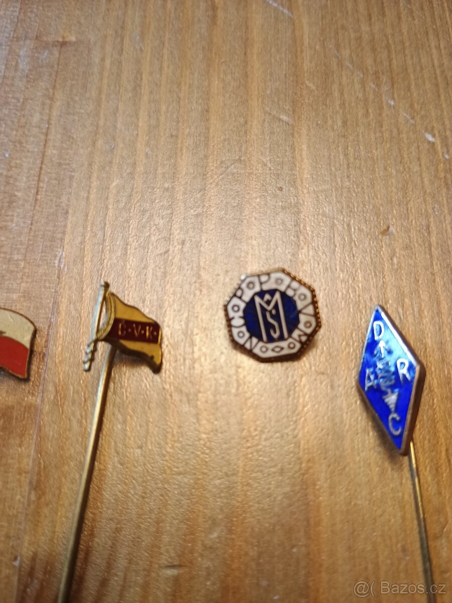 Staré smaltované odznaky - 3
