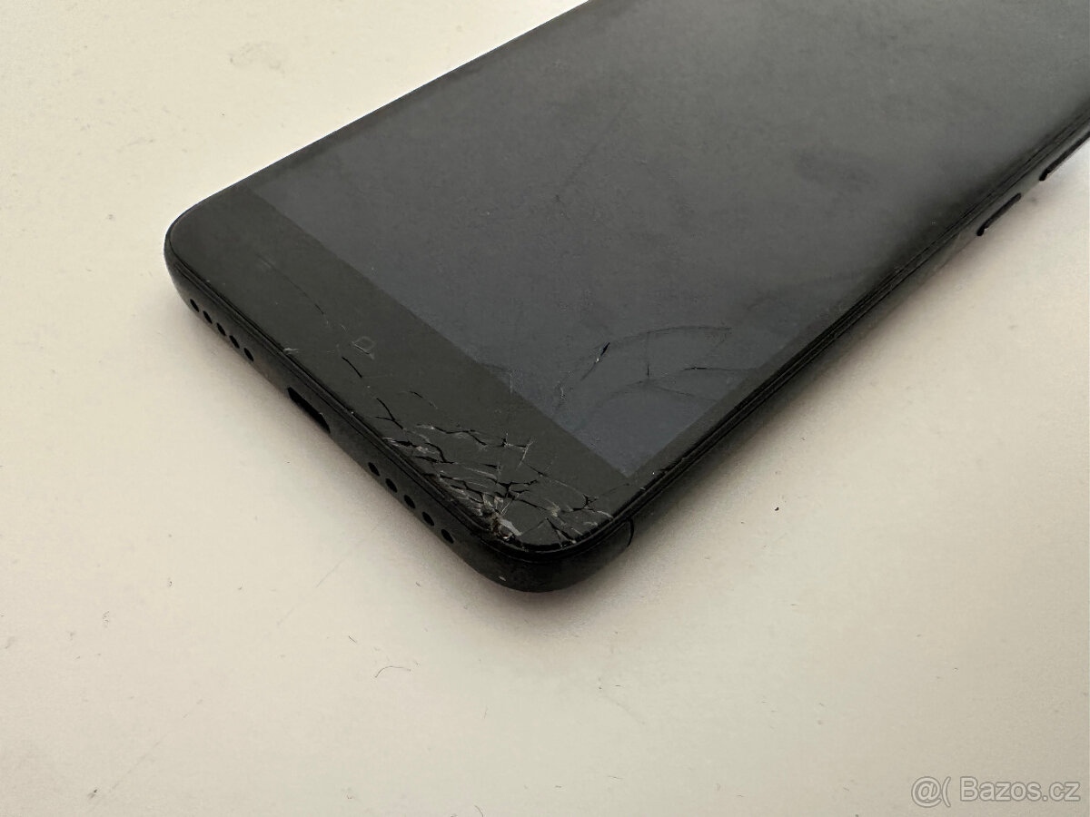 Xiaomi Redmi 4X - prasklý - 3