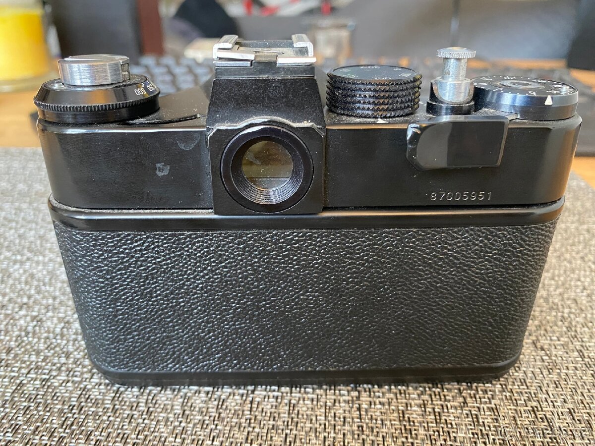 Helios 44M + Zenit 11 - 3