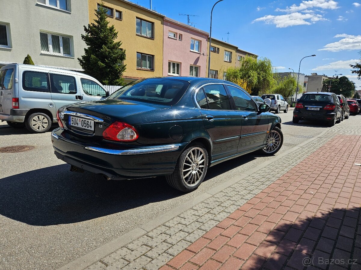 Jaguar x-type - 3