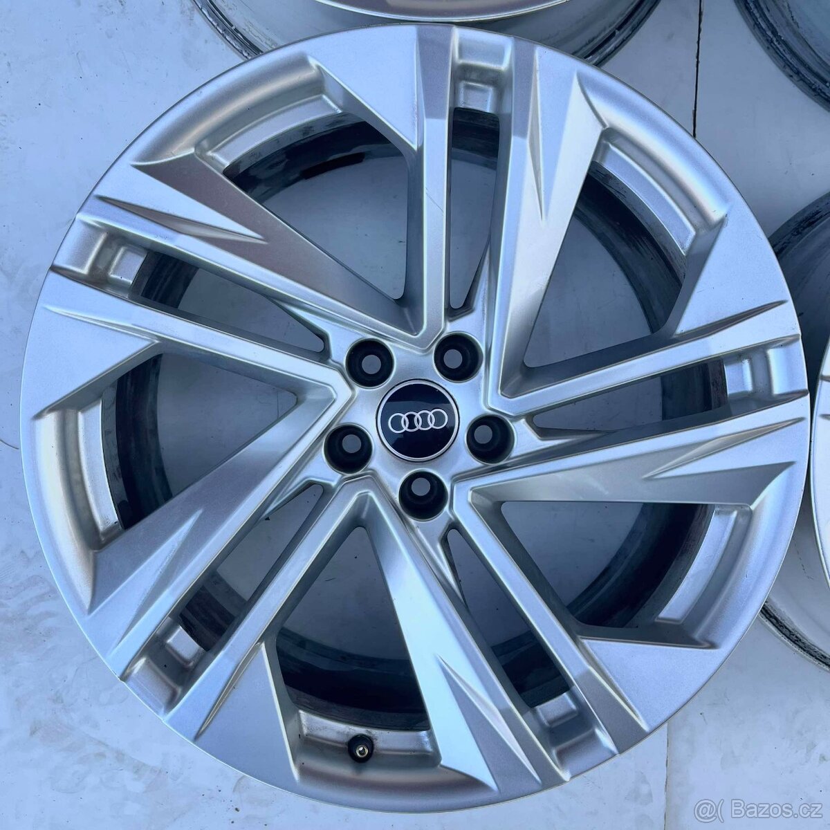 ALU DISKY AUDI Q7 SQ7 20" DPH - 3