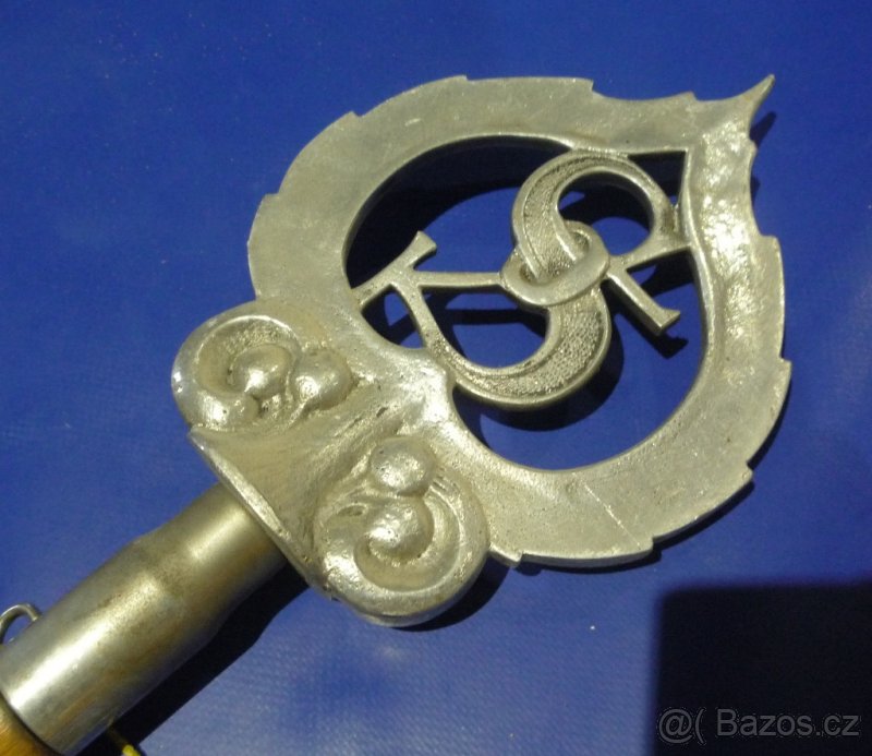 Koupím sokolský prapor, praporec, vlajku, žerdi, sošky - 3