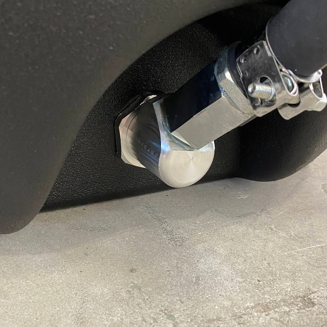 Mobilní nádrž na benzín 110L – el. 12V čerpadlo - 3