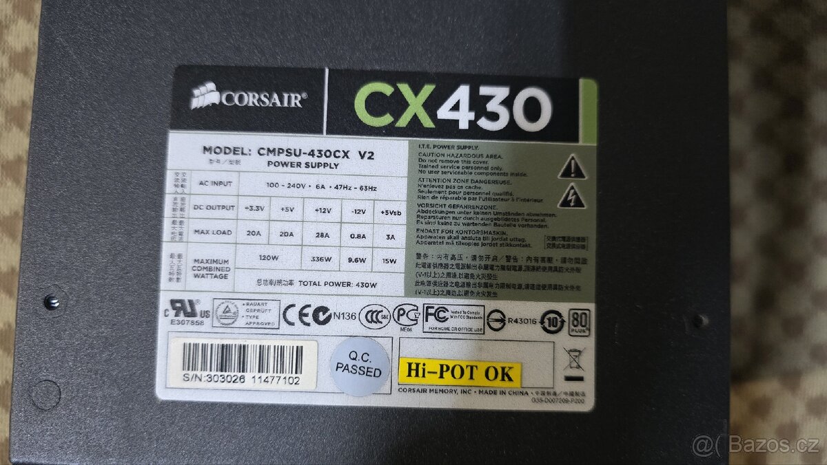 Zdroj do počítače Corsair - 3