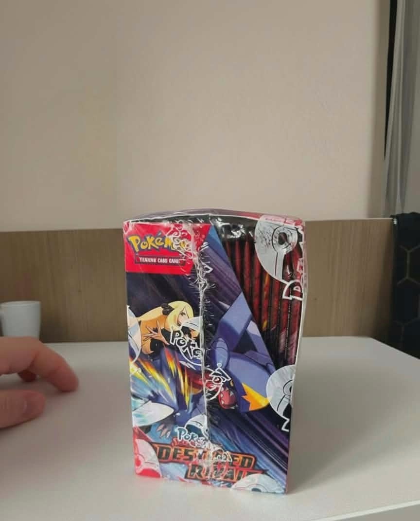 Prodám kartičky Pokémon 561kusu plus funko cena 1000 - 3