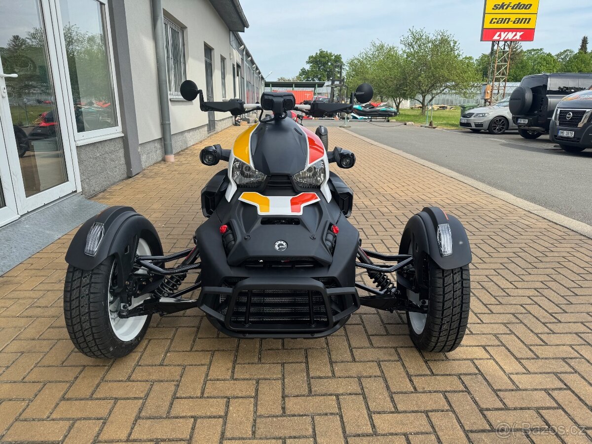 Tříkolka Can-Am Ryker Rally 900 - 3