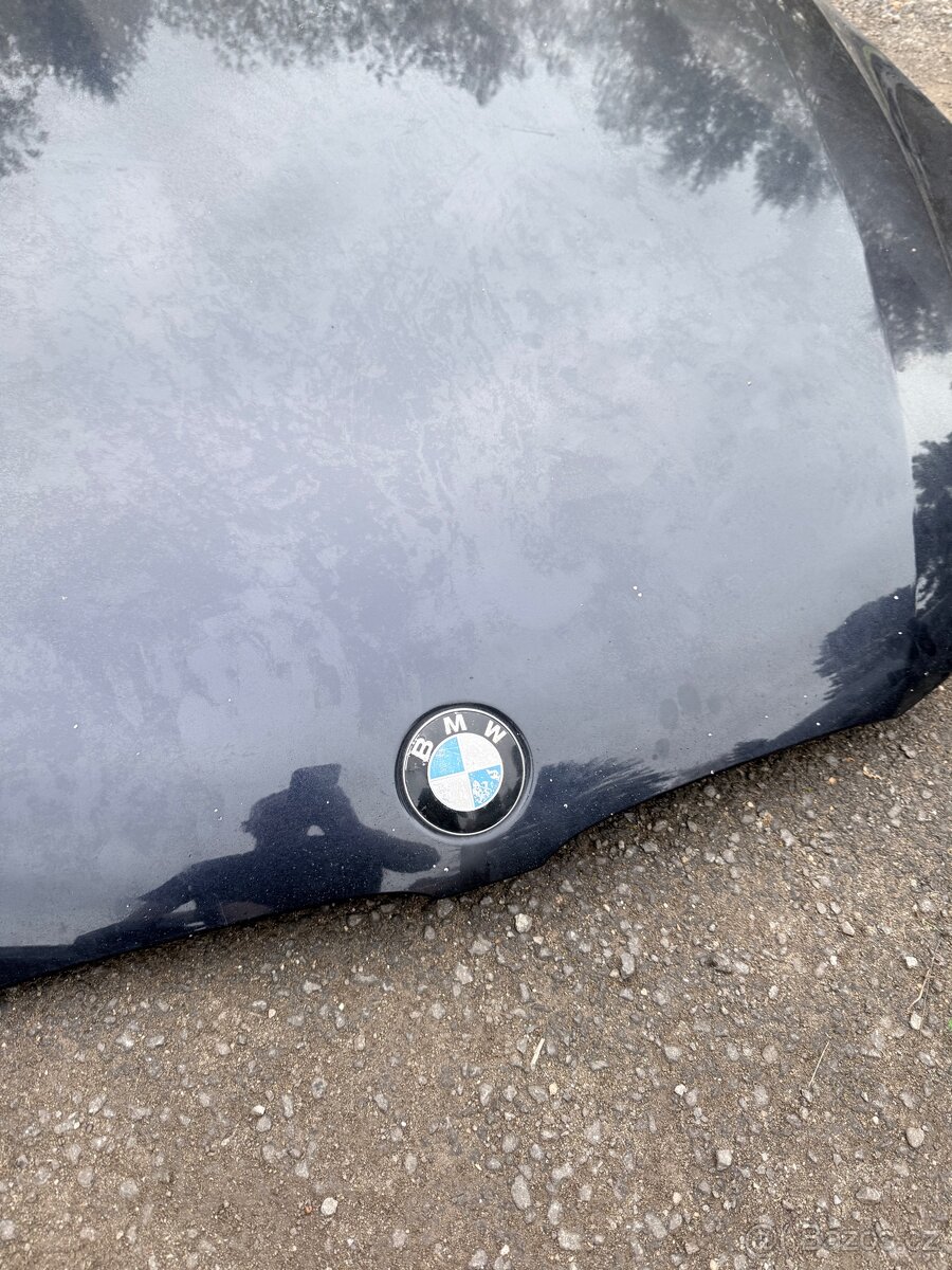 BMW e61 525d lci přední kapota - 3