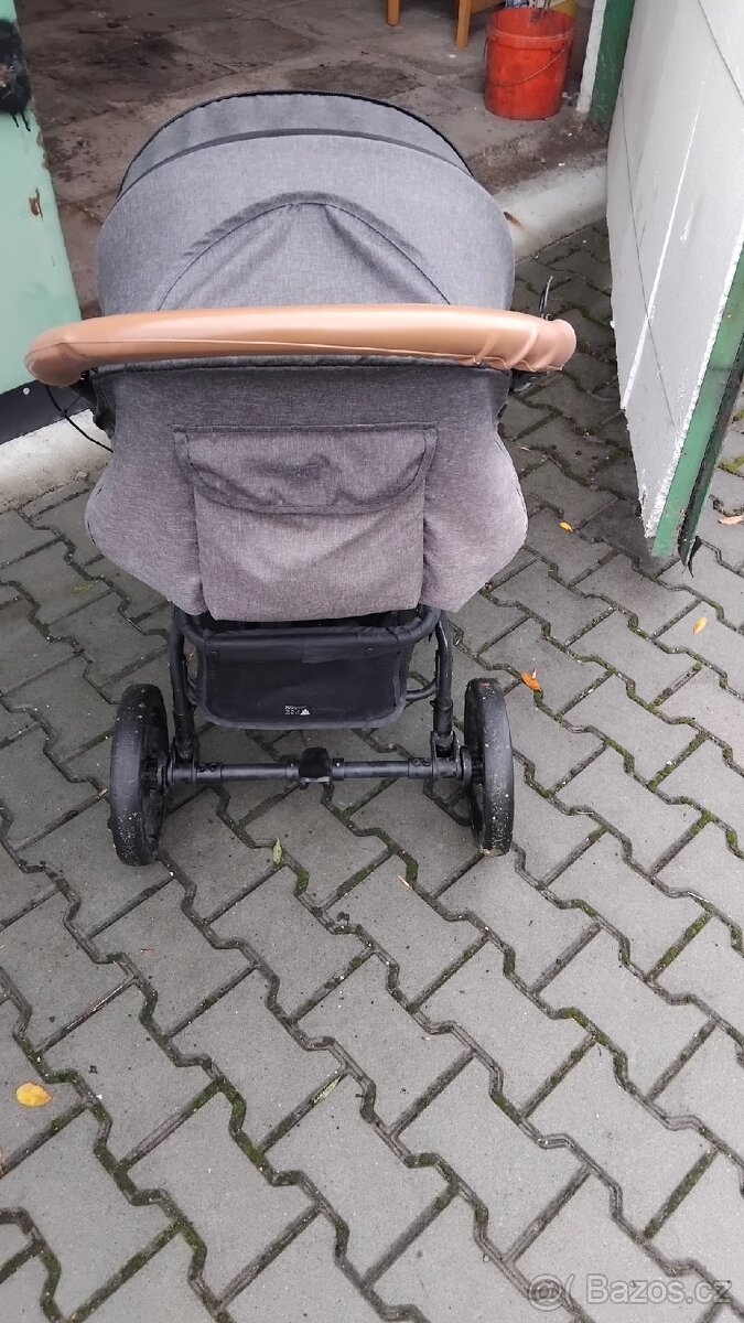 Prodám sportovní kočárek. - 3