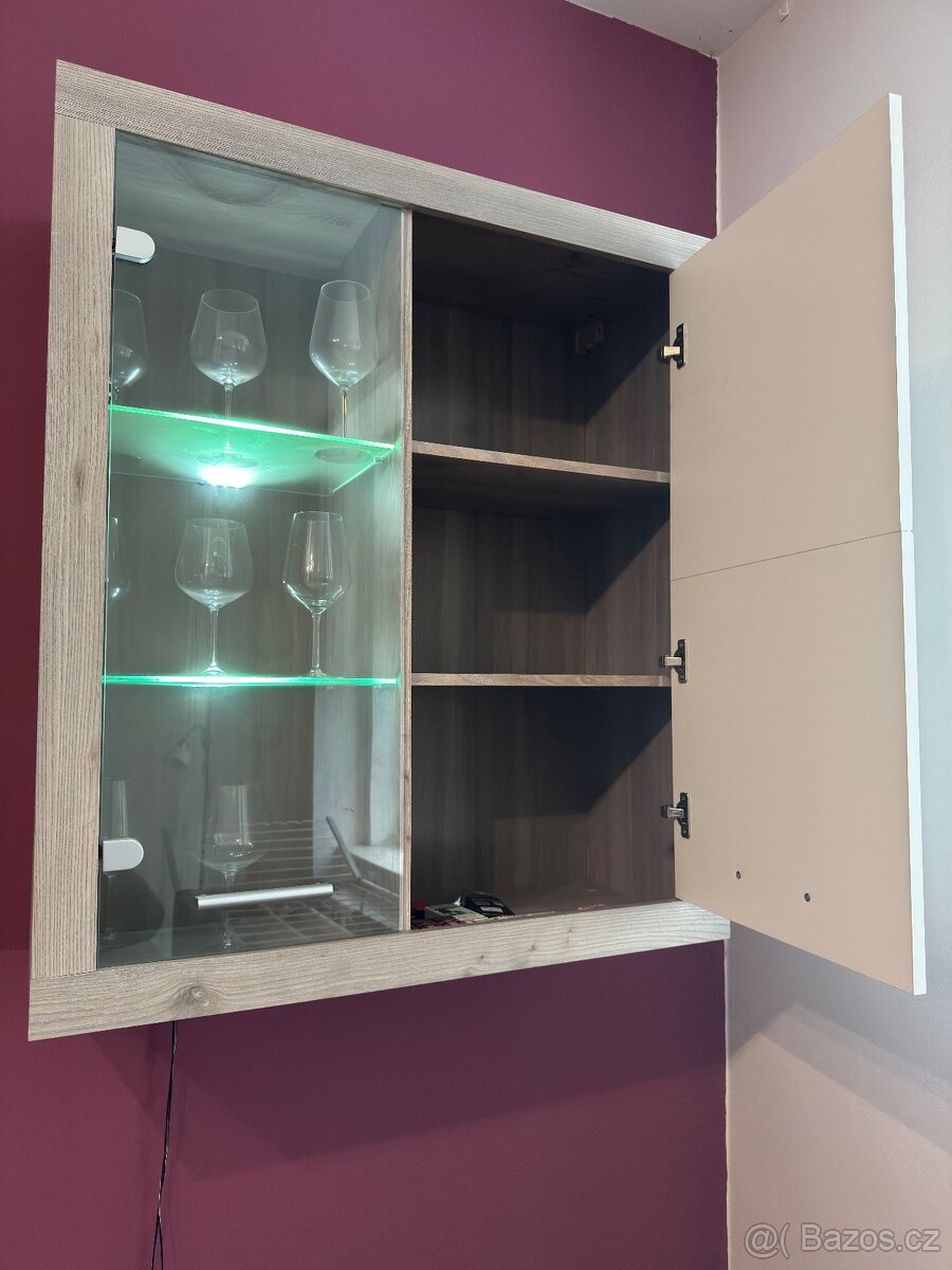 Obývací stěna + stůl - 3