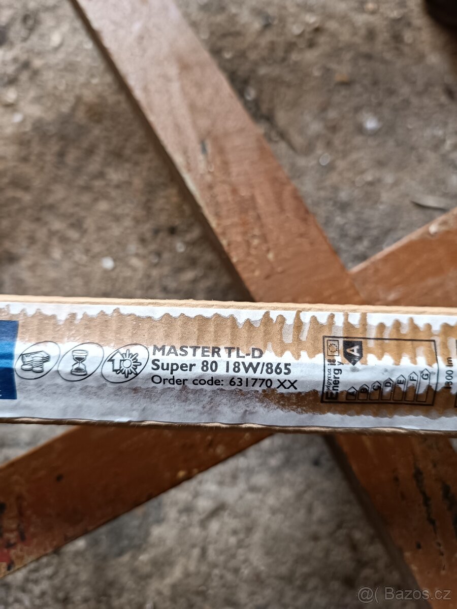 Zářivky Philips master a STANDARD - 3