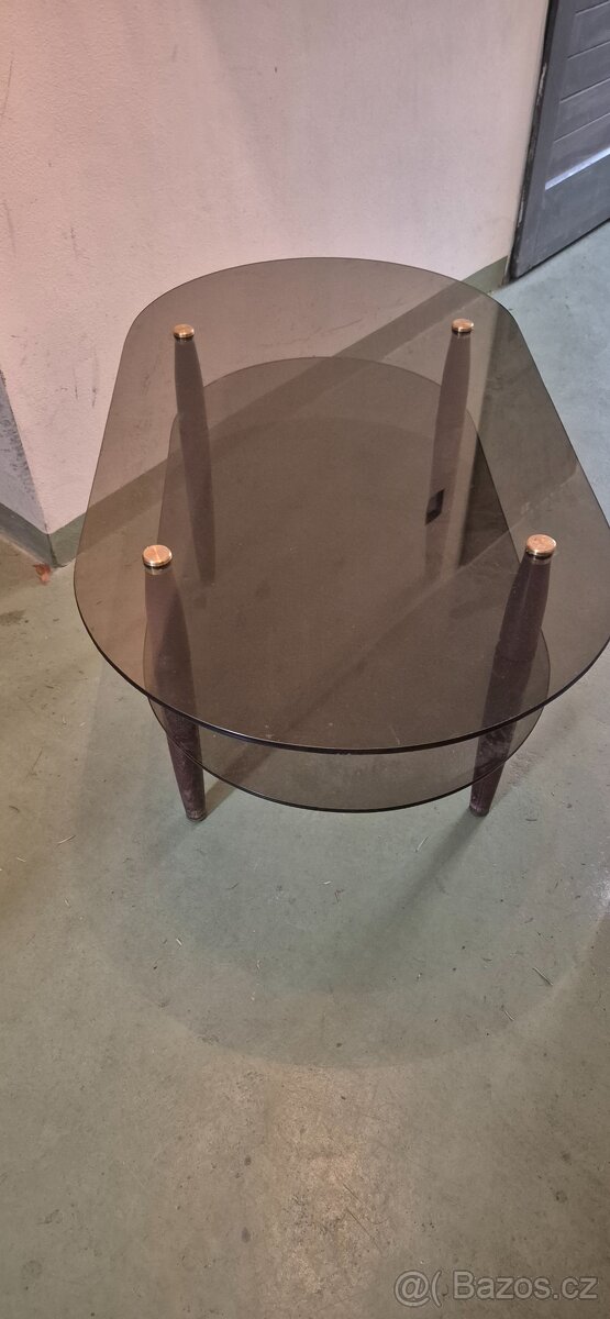 skleněný konferenční stolek - 3