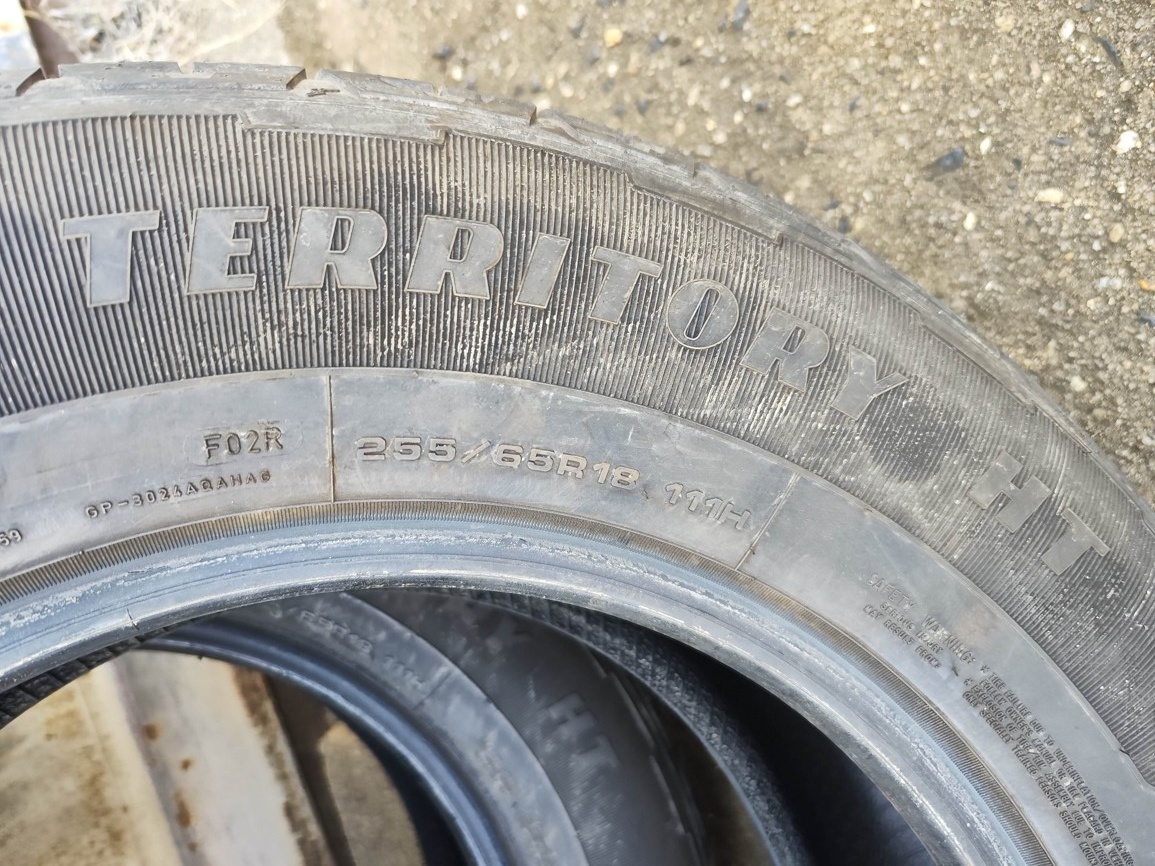 18"zánovní letní pneu Goodyear 255/65/18 4ks = 5000Kč