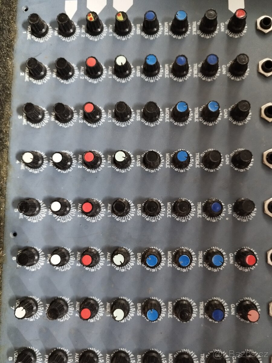 Mixážní pult Loceso na díly nebo opravu - 3