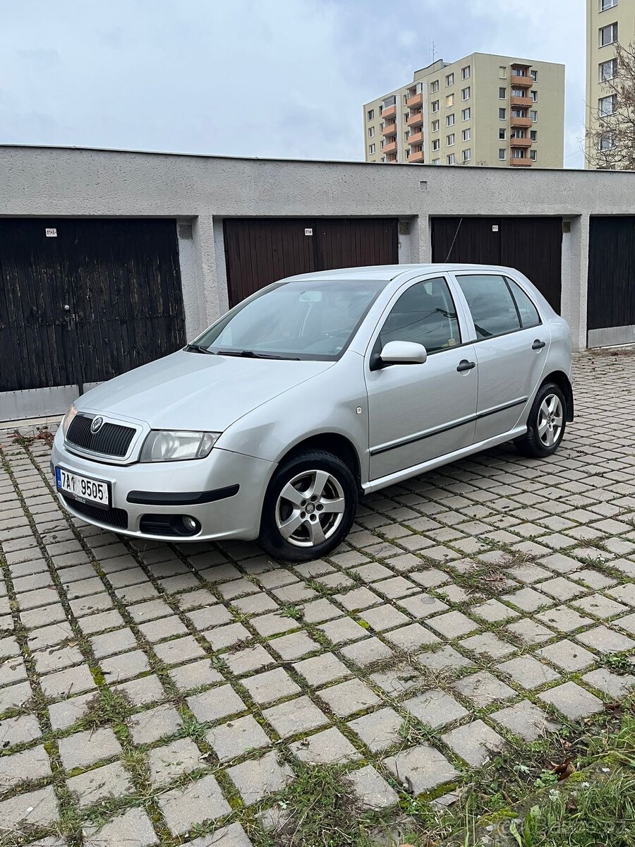 Škoda Fabia 1.4 BENZIN BEZ KOROZE 170 000km EXTRA VÝBAVA - 3