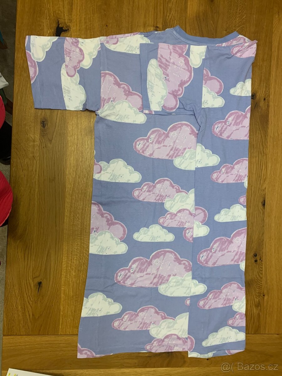 noční košile s obláčky z Reservedu, vel. M (příjemná bavlna) - 3