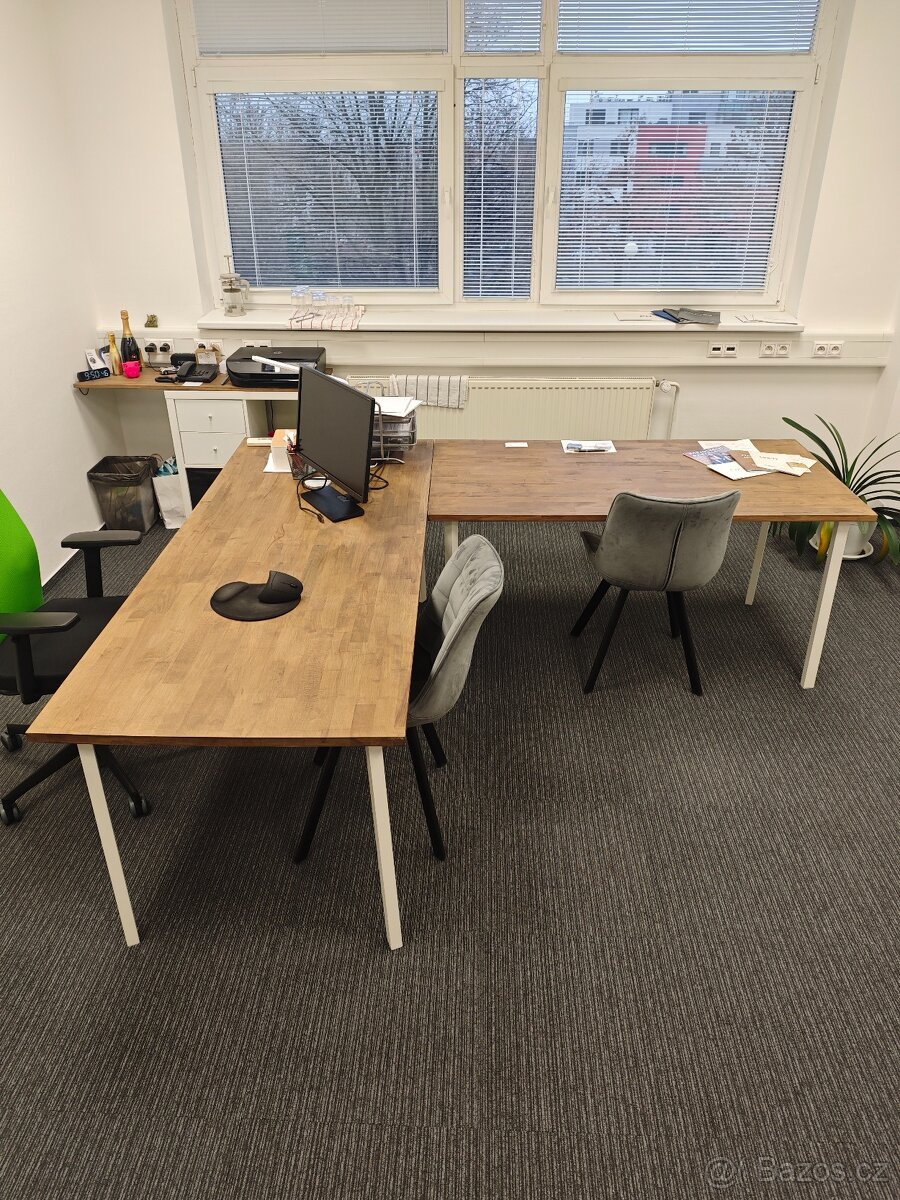 Kancelářská sestava: 2× stůl + policový díl (150×80, 200×80, - 3