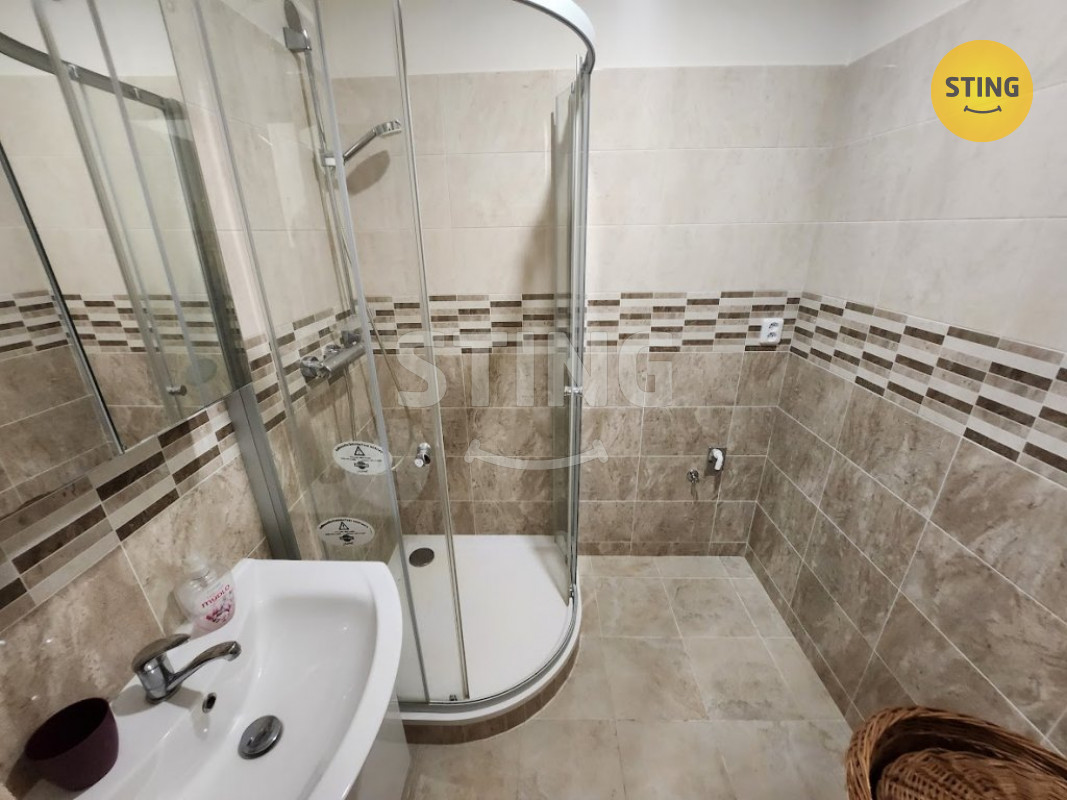 Proníájem bytu 3+1 s vybavením, Palackého ulice Přer, 134213 - 3