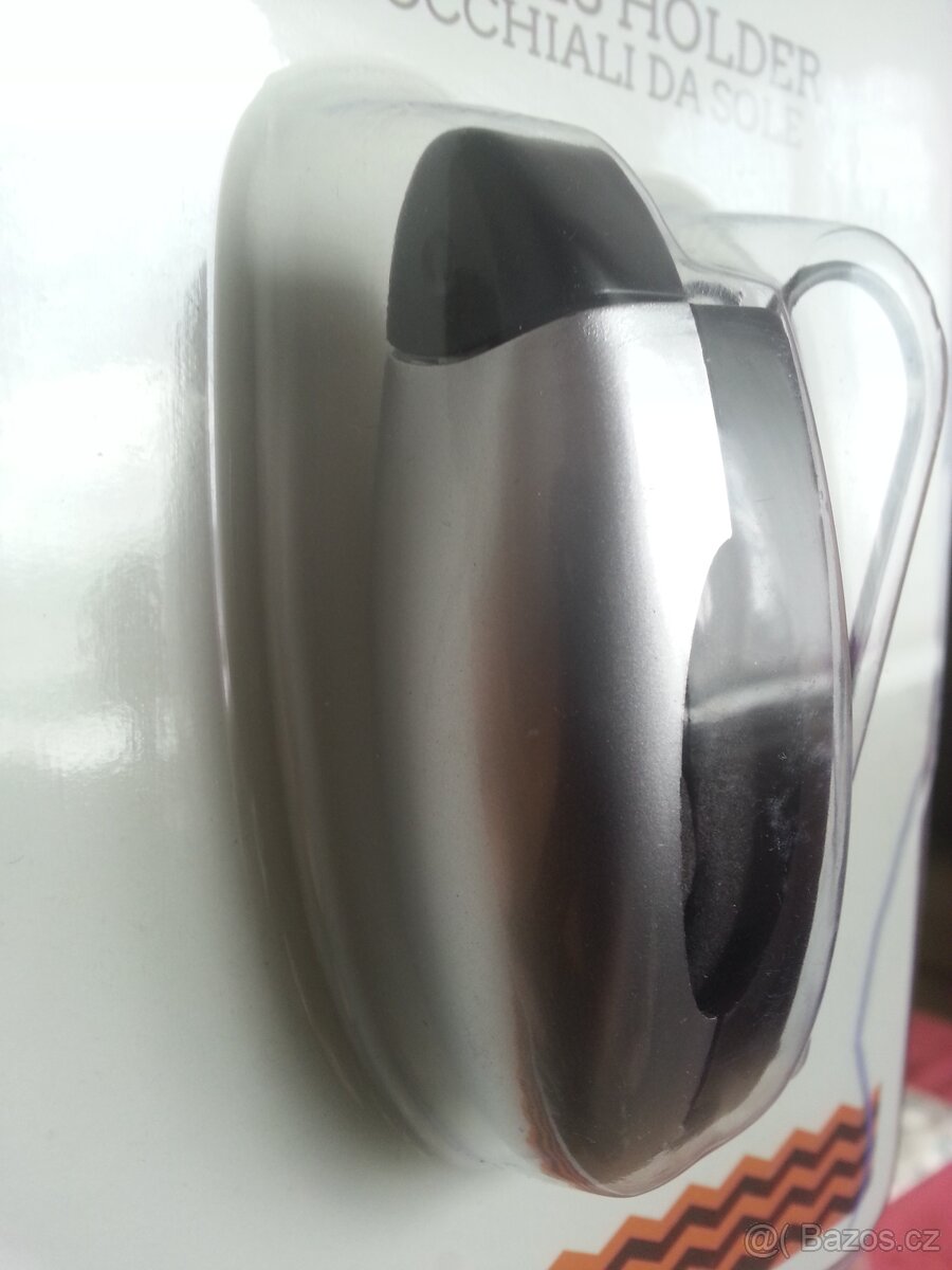 DRŽÁK SLUNEČNÍCH BRÝLÍ - 3
