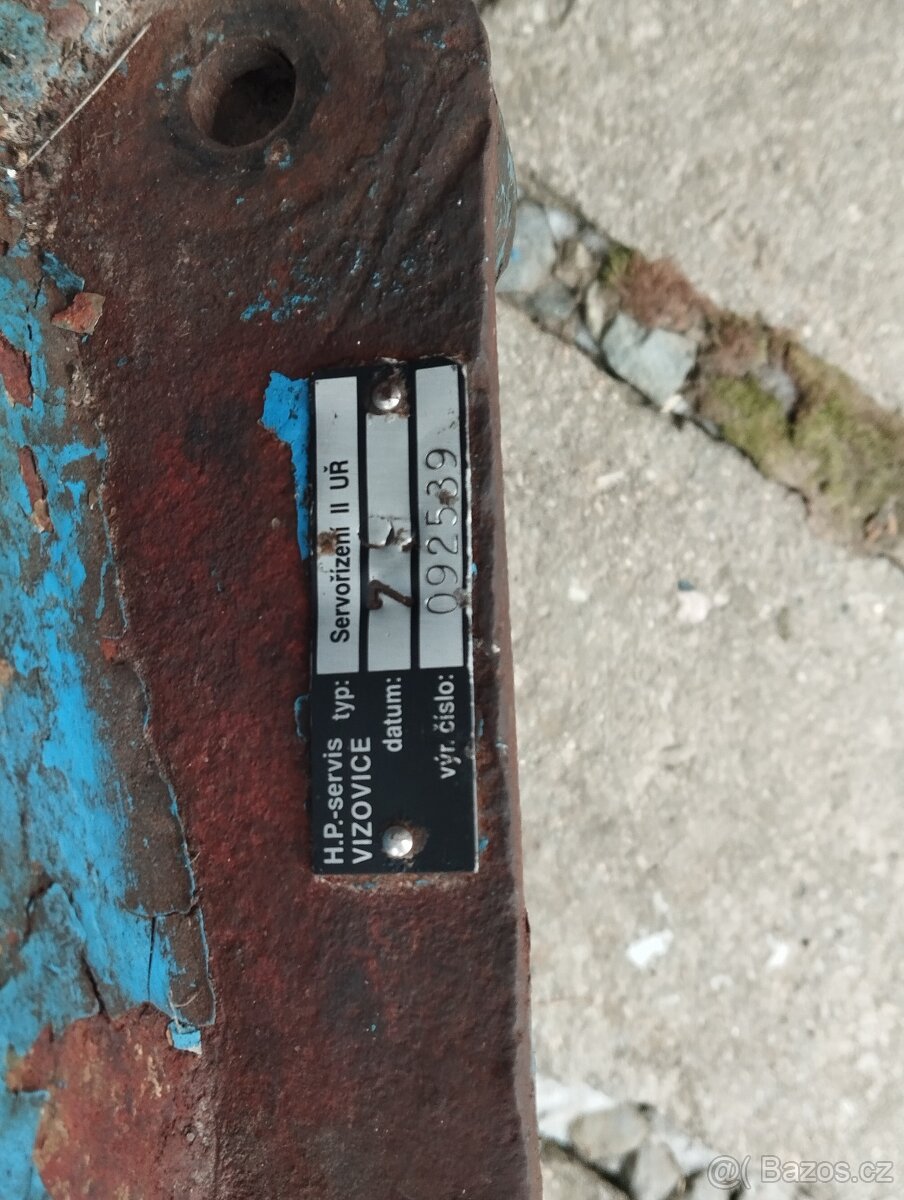 Servo Zetor crystal - 3