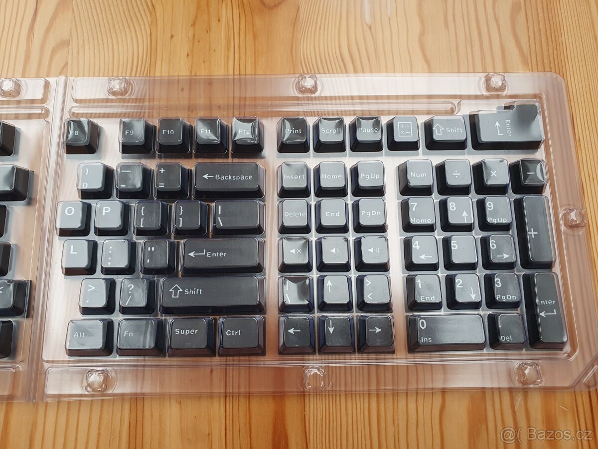 Náhradní klávesy (keycaps) pro klávesnci - 3