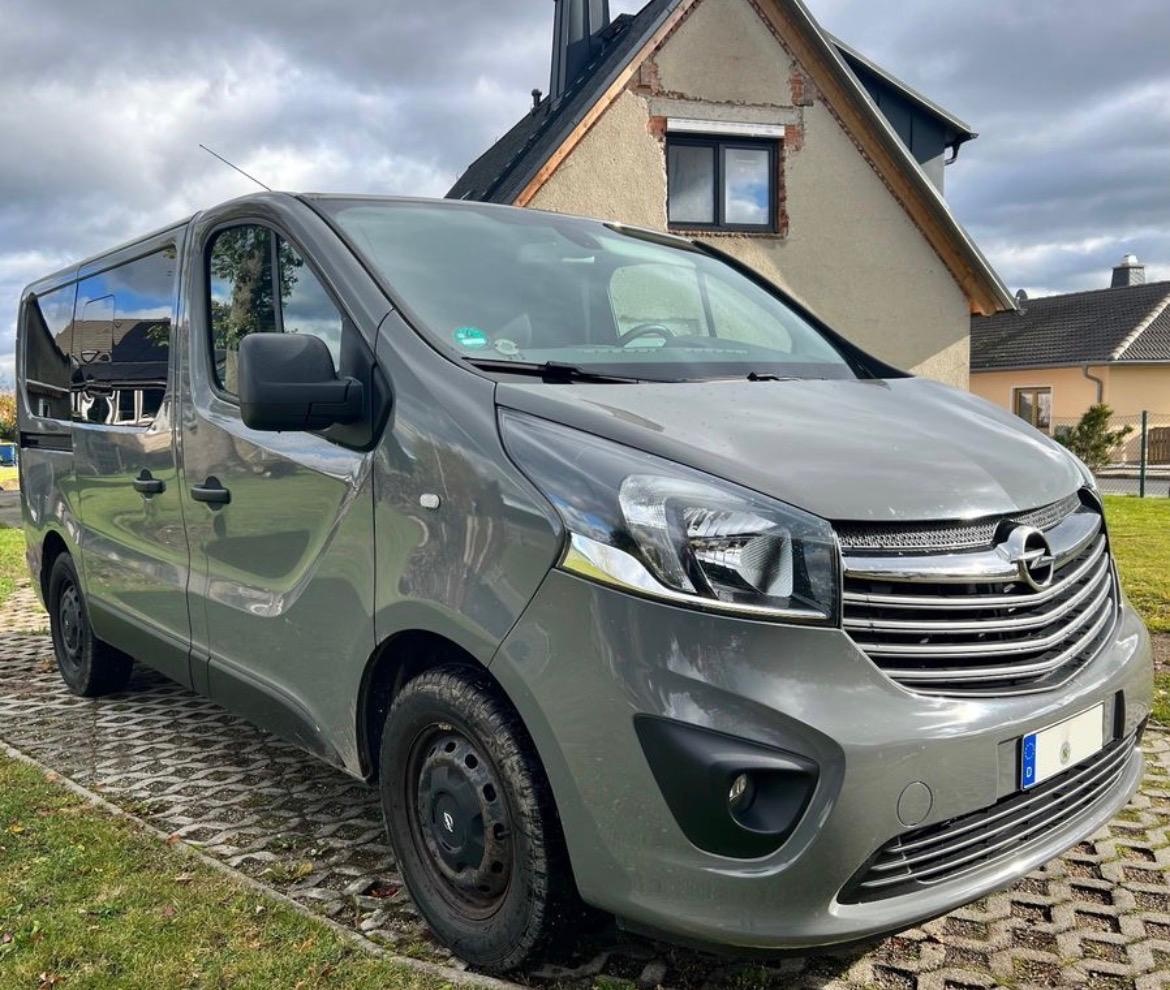 Prodám Opel Vivaro 1.6CDTI 92KW - KLIMATIZACE - 3
