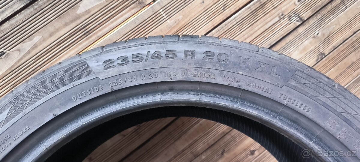 Letní pneu 235/45/20 - 3