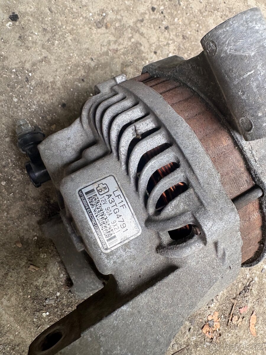 Alternátor Mazda 3 5 90A A3TG4791 - 3