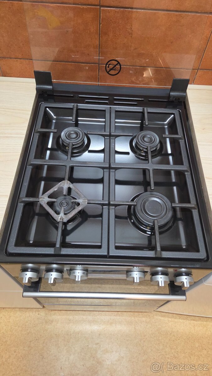 Sporák K50 Mora K 8668 BS - 3